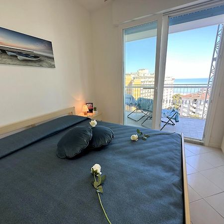 Appartamenti La Torre Lignano Sabbiadoro Buitenkant foto