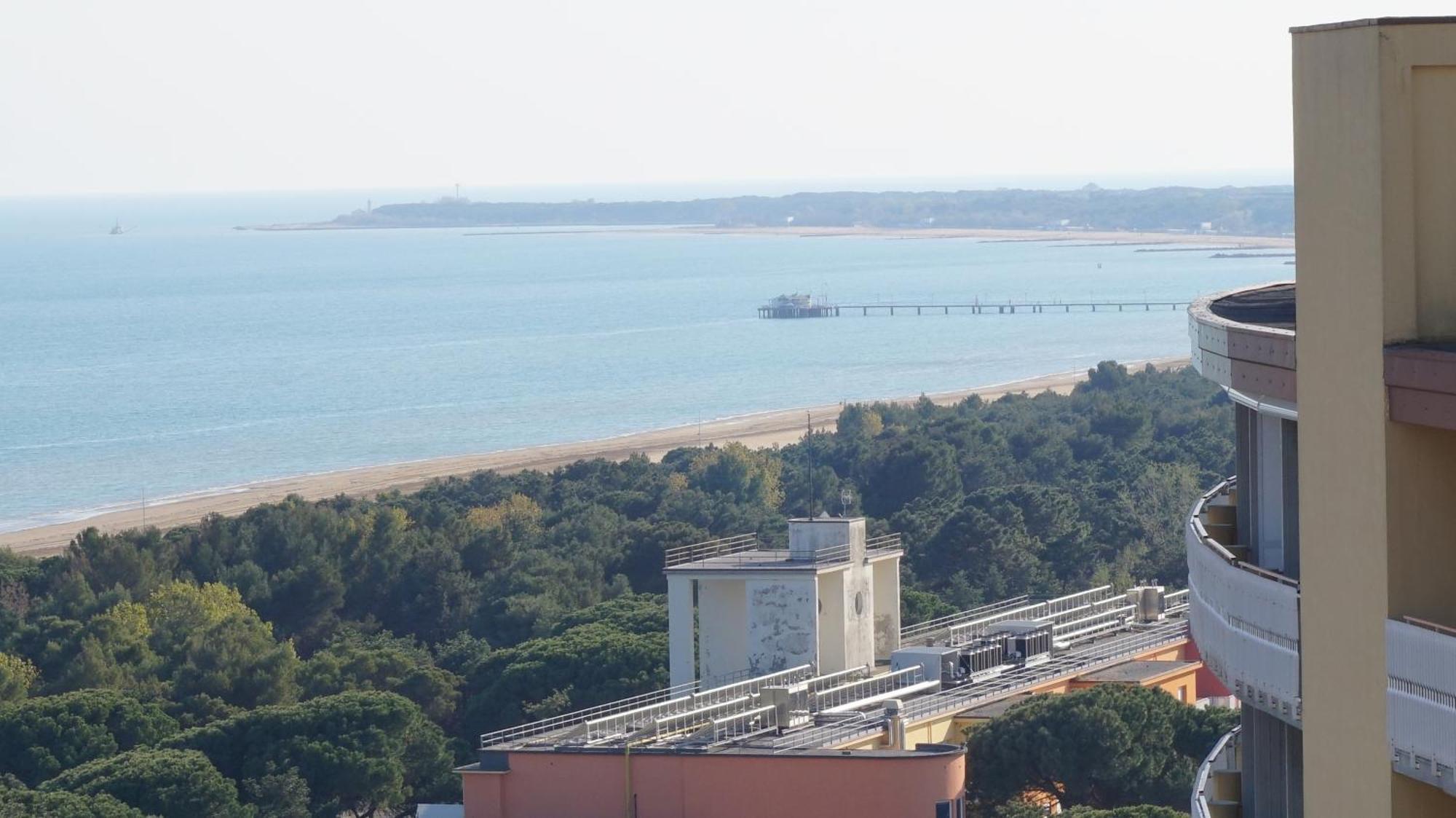 Appartamenti La Torre Lignano Sabbiadoro Kamer foto