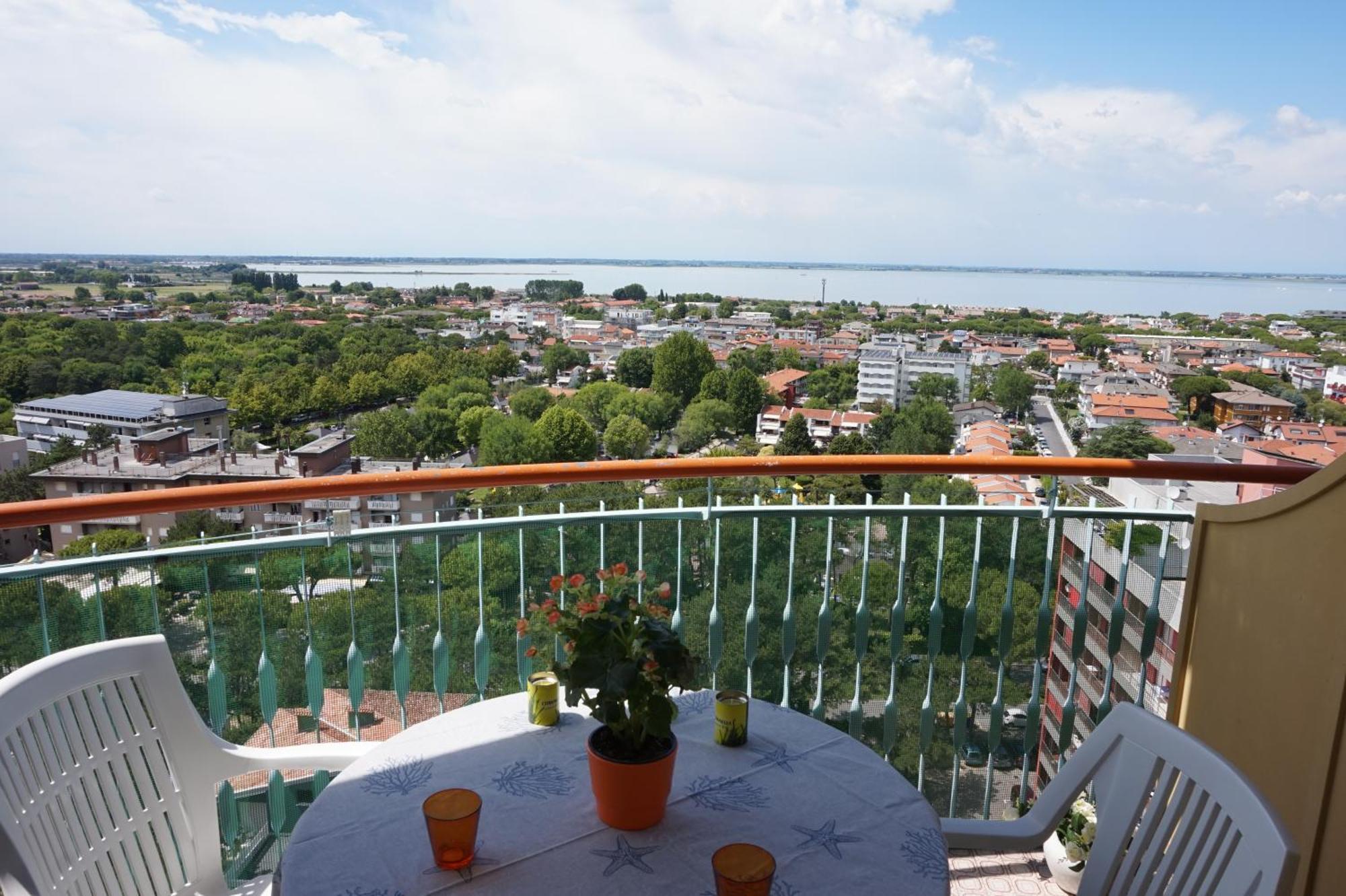 Appartamenti La Torre Lignano Sabbiadoro Buitenkant foto