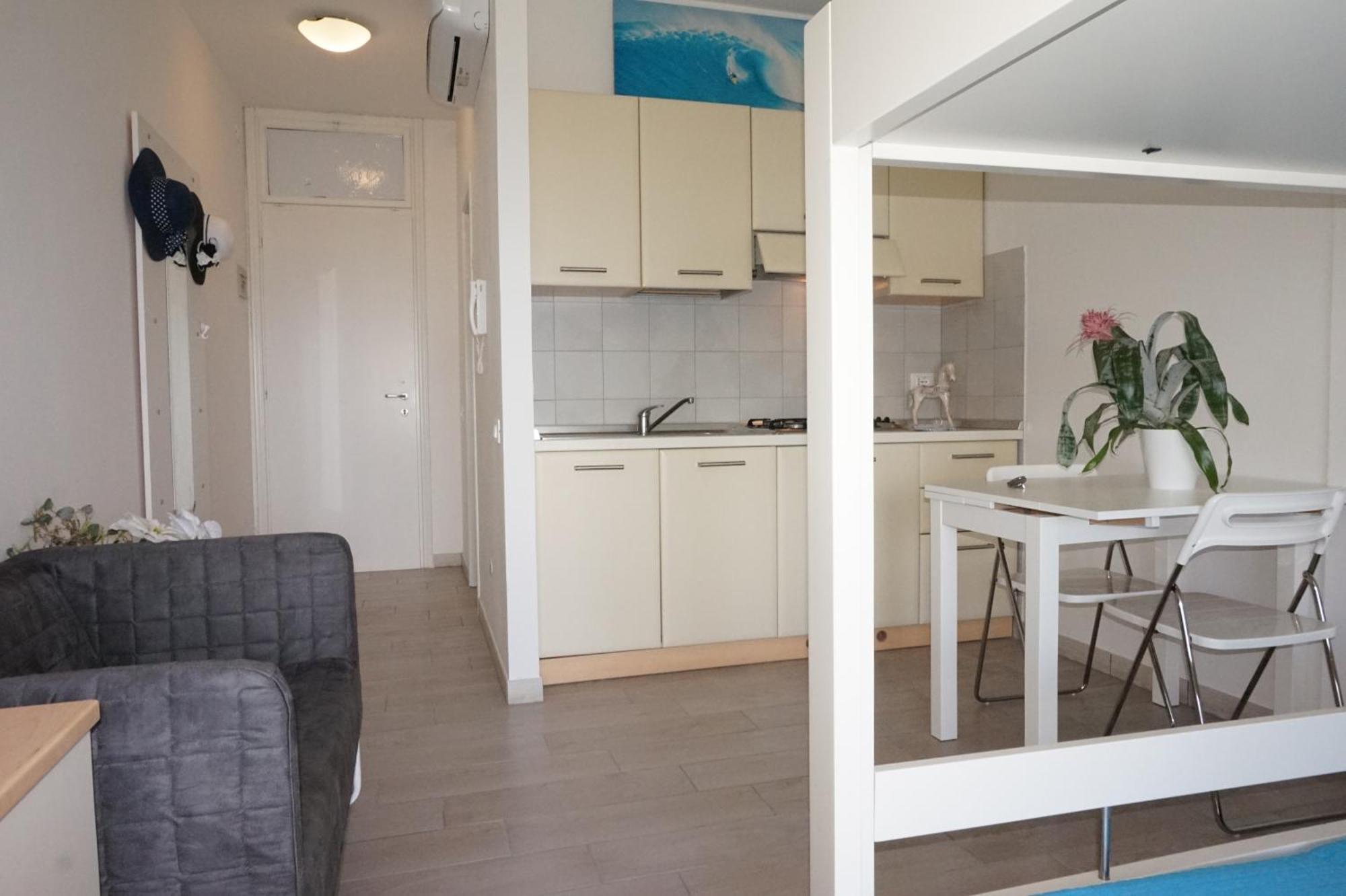 Appartamenti La Torre Lignano Sabbiadoro Kamer foto