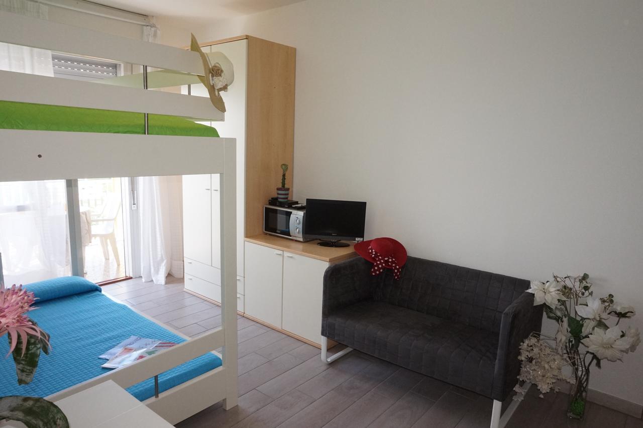 Appartamenti La Torre Lignano Sabbiadoro Kamer foto