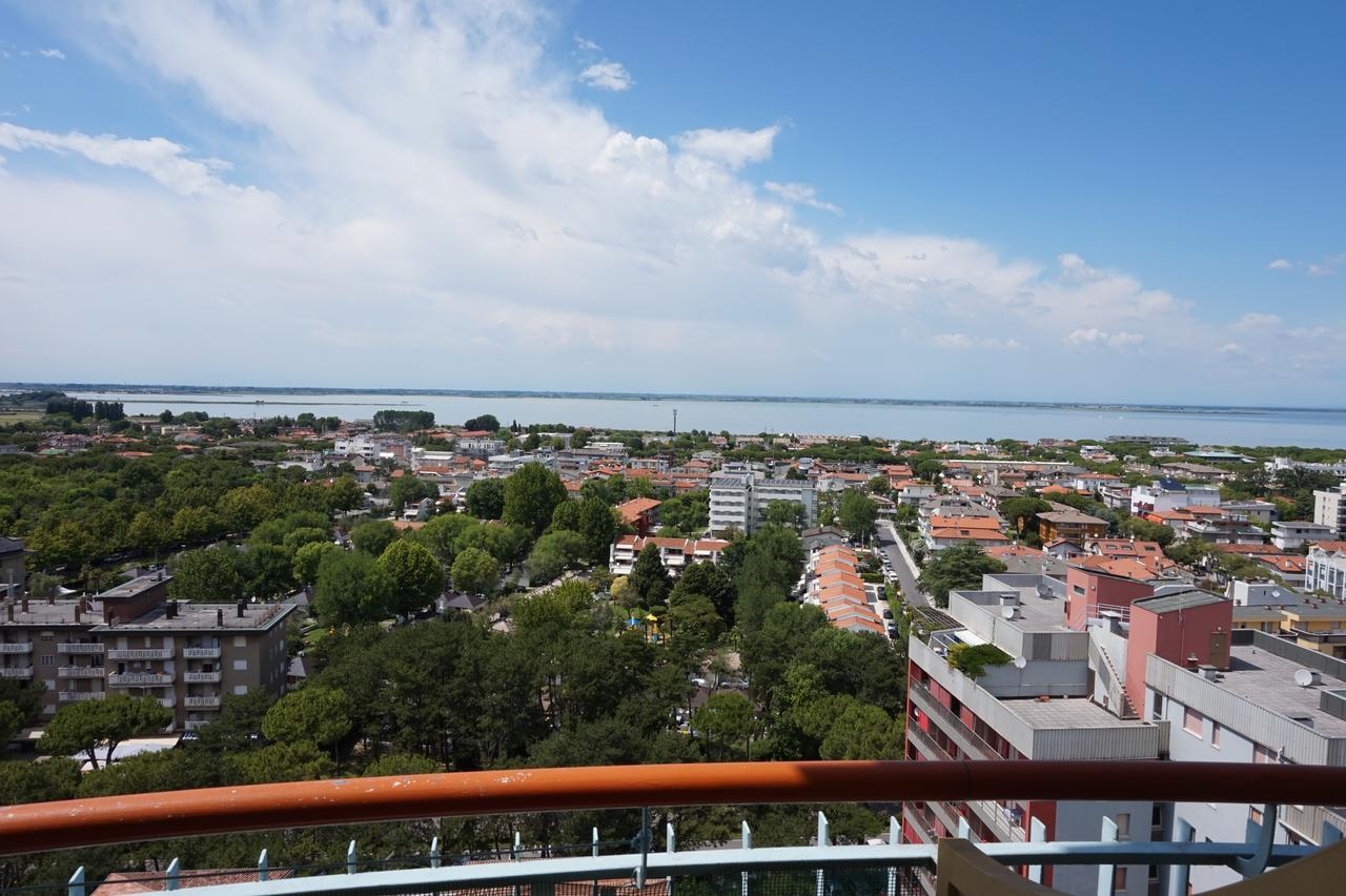 Appartamenti La Torre Lignano Sabbiadoro Buitenkant foto